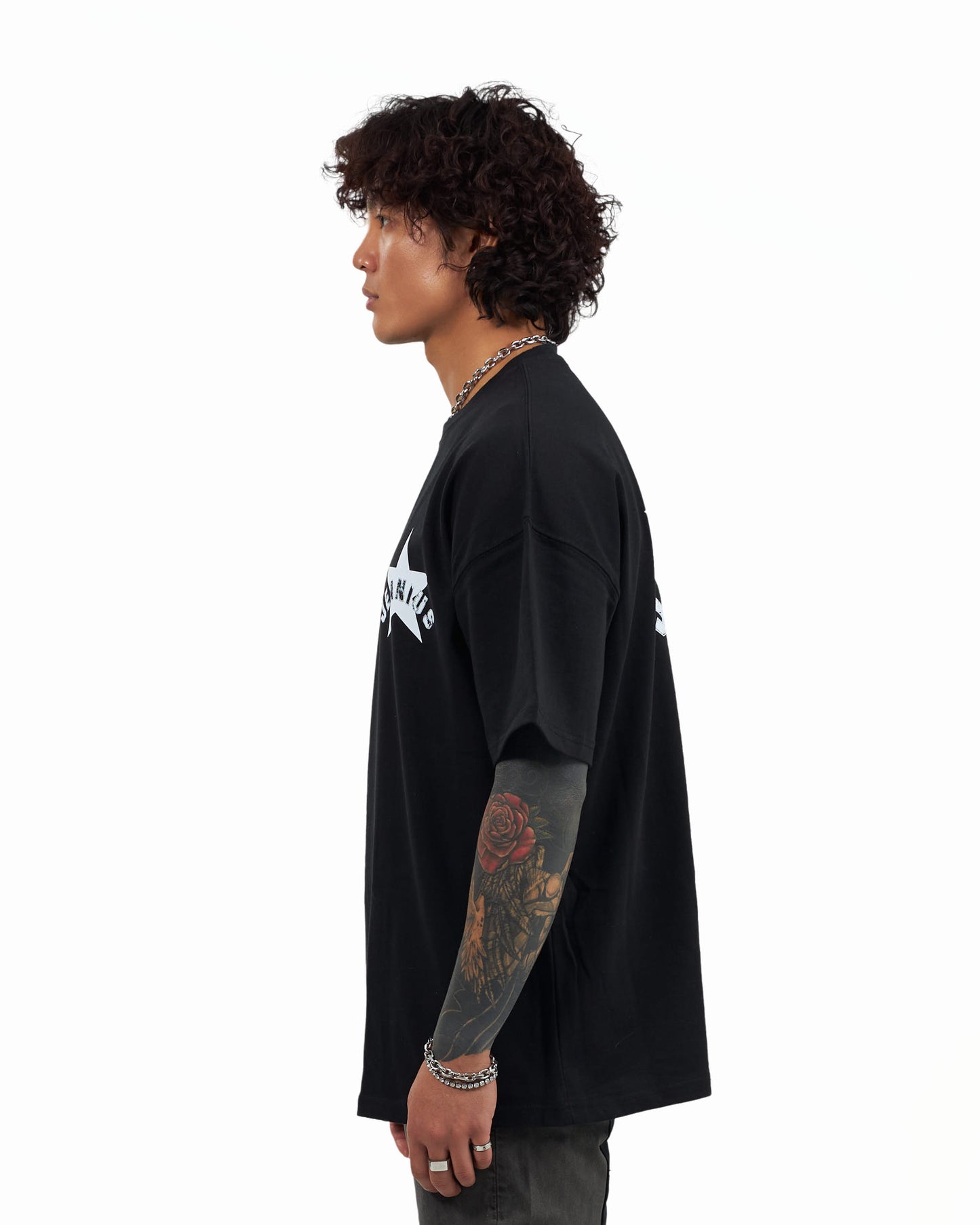 STAR T SHIRT - BLACK/WHITE