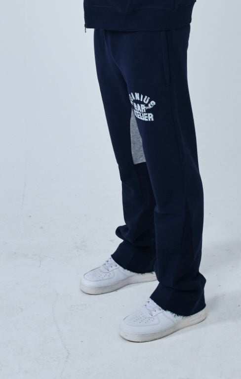 JEANIUS X MEET UP PARIS FLARE JOGGER NAVY
