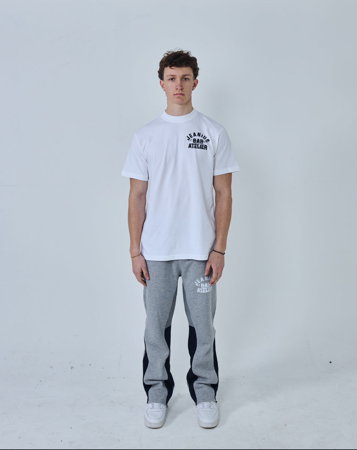 JEANIUS X MEET UP PARIS FLARE JOGGER GREY