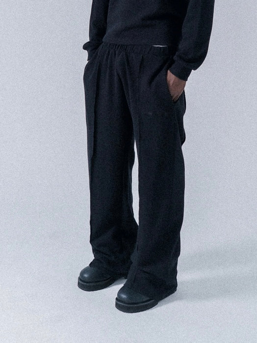 Waffle Pleated Track Trouser Black