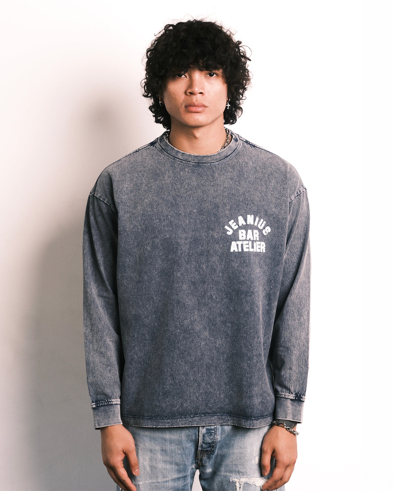 Vintage Varsity Grey & White Longsleeve-thumbmail-2